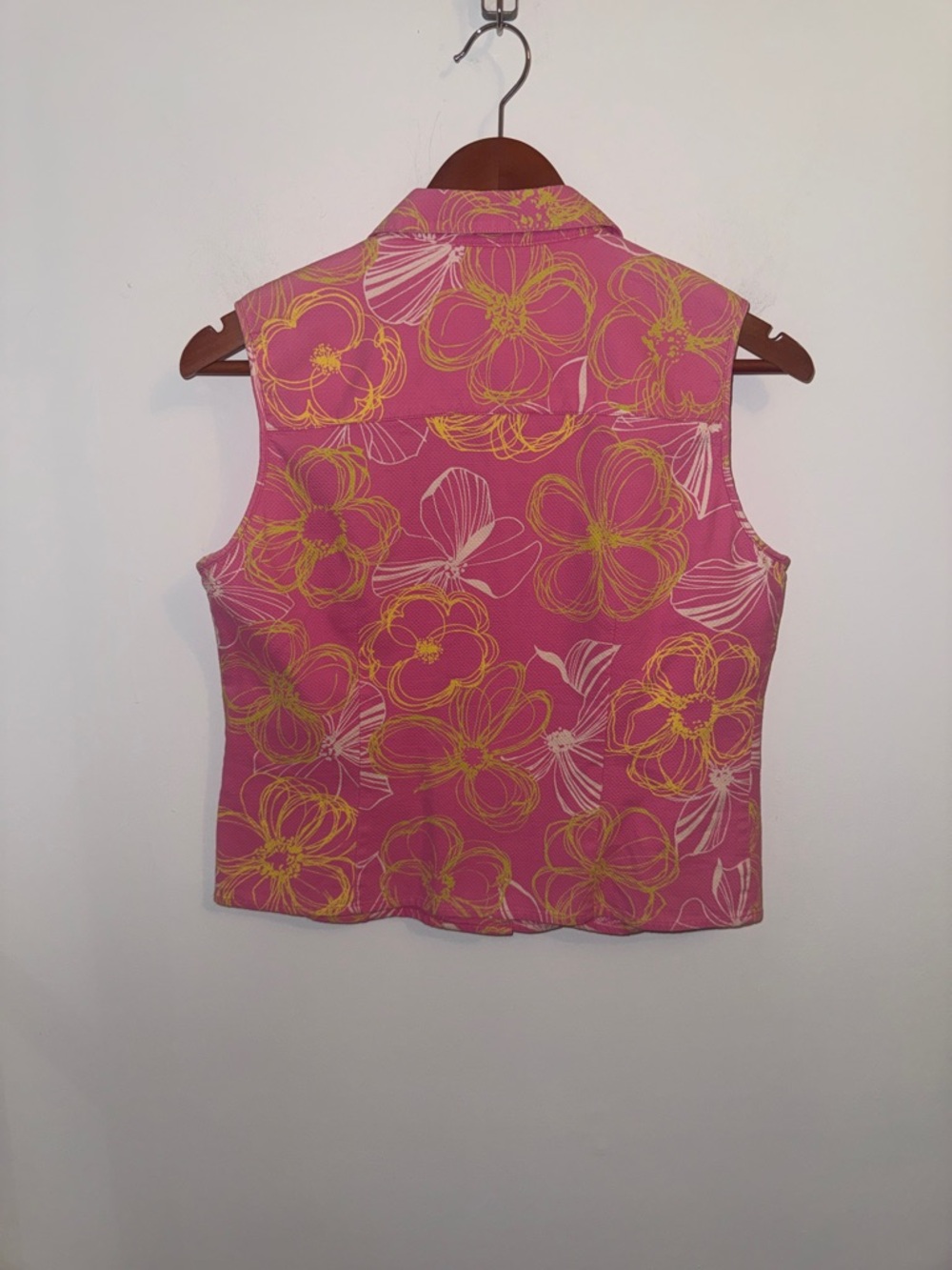 Tori Richard Honolulu Pink Floral Sleeveless Button Front Golf Resort Top Sz 10 - Picture 7 of 10